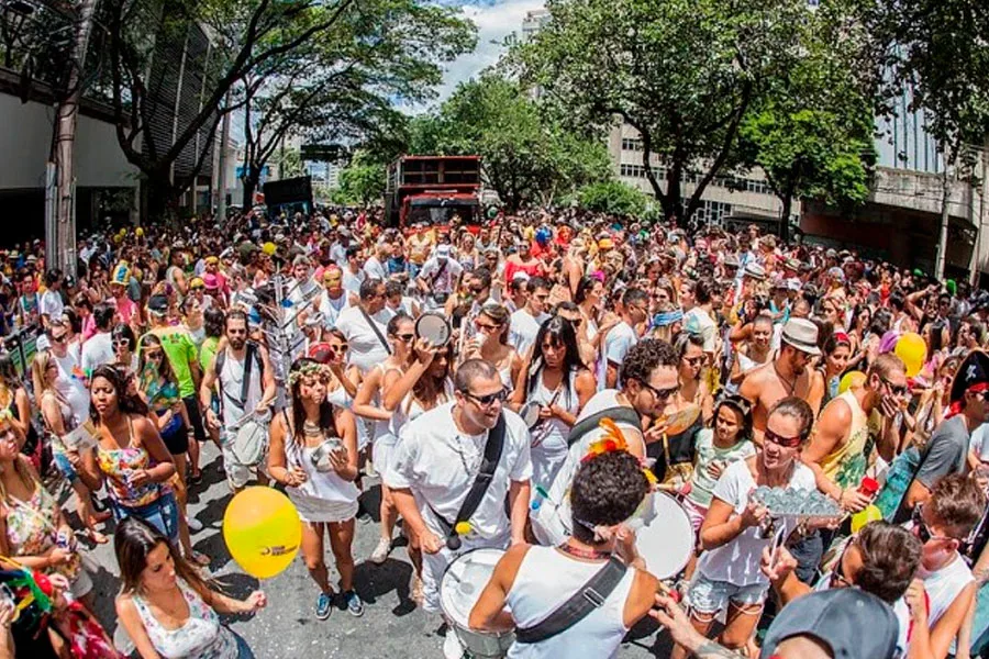 Edital para blocos de Carnaval de BH com dinheiro público tem indício de irregularidade