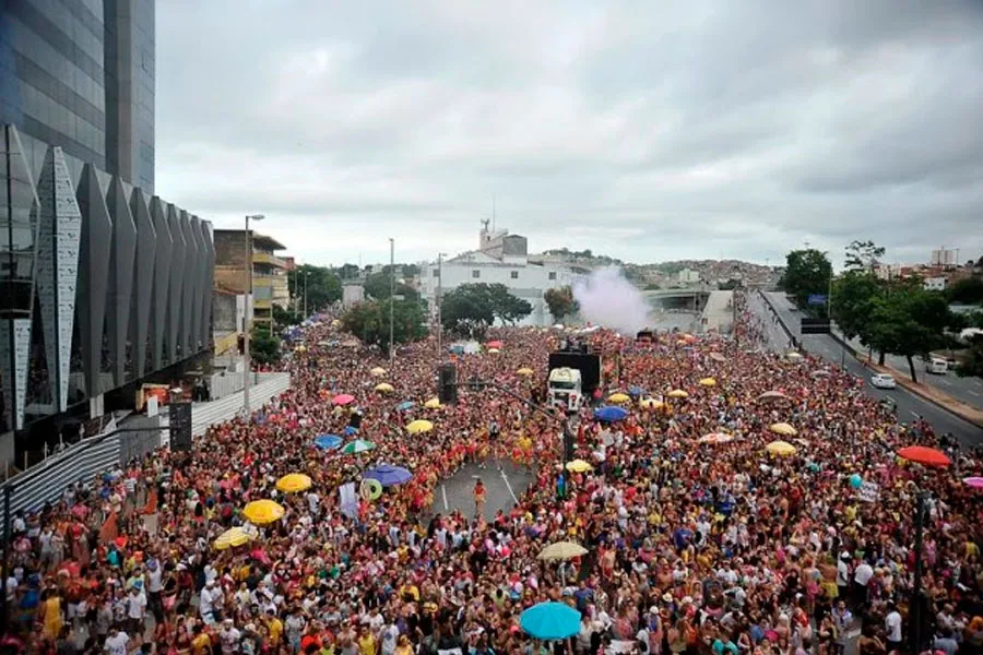 Edital para blocos de Carnaval de BH com dinheiro público tem indício de irregularidade