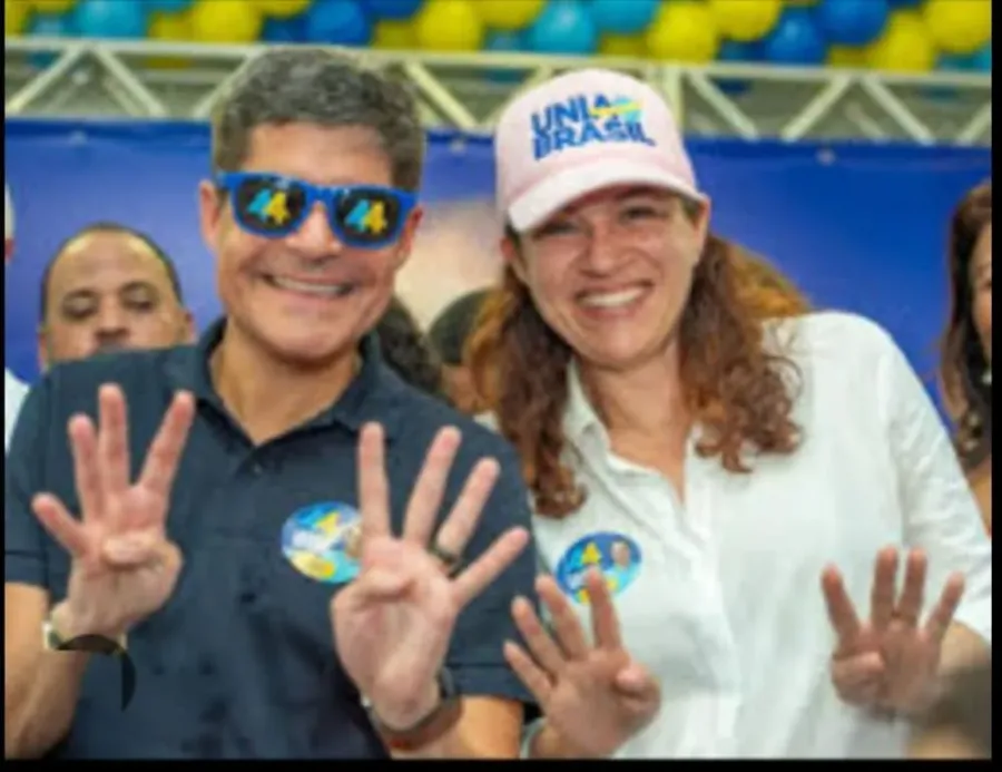 Esposa do prefeito de Teixeira pode disputar vaga na ALBA pelo PT após abandonar ACM Neto