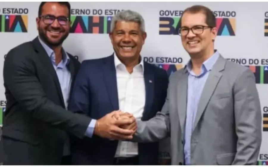 Esposa do prefeito de Teixeira pode disputar vaga na ALBA pelo PT após abandonar ACM Neto