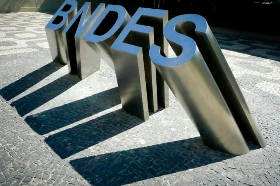 Polícia Federal descobriu como lobista tentou fraudar R$ 300 mi no BNDES