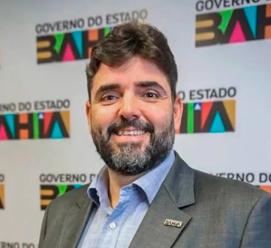Inferno e sofrimento na saúde de Teixeira de Freitas com: Loiolas, Jerônimo e “marcelo prefeito” 