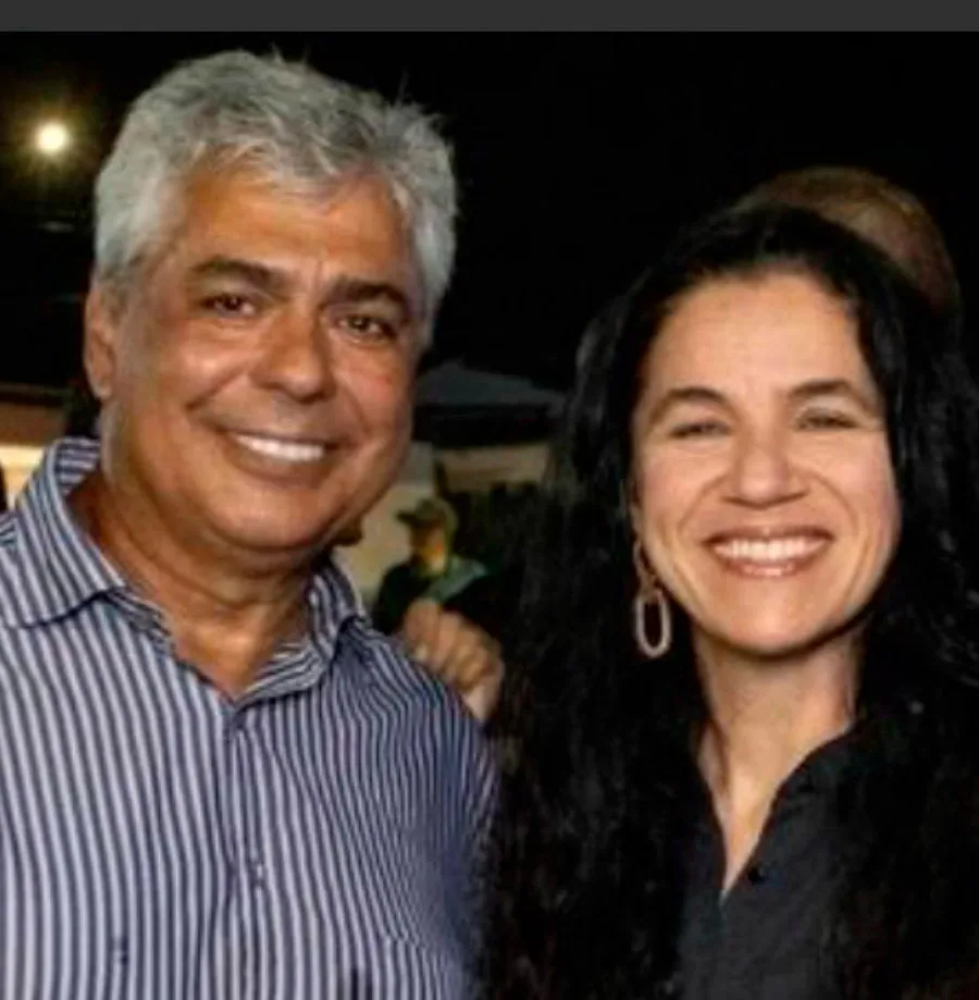 Mãe não trai os filhos, mas essa mãe na política traiu eleitores da direita, sim! Mãe não trai os filhos, mas essa mãe na política traiu eleitores da direita, sim!