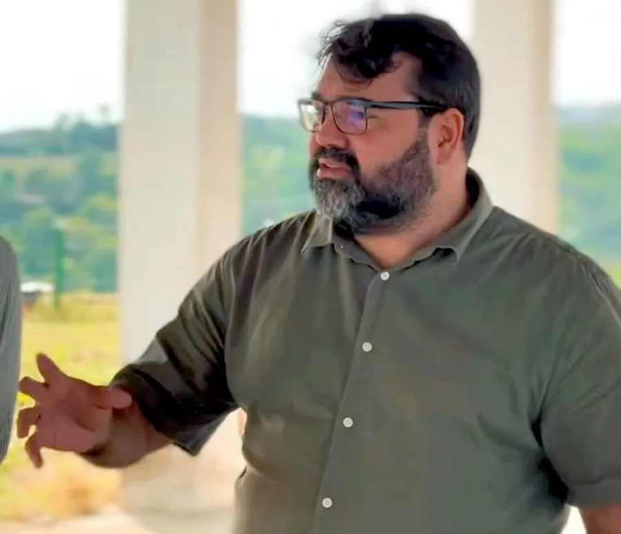 ESCÂNDALO CORRUPÇÃO: Jornal da Manhã da TV Bahia (Rede Globo) acusa Sec. Min. de Teixeira - David Loiola de fraudar shows – Falta gente na história! ESCÂNDALO CORRUPÇÃO: Jornal da Manhã da TV Bahia (Rede Globo) acusa Sec. Min. de Teixeira - David Loiola de fraudar shows – Falta gente na história!